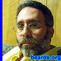 photo of Tony's classic full beard