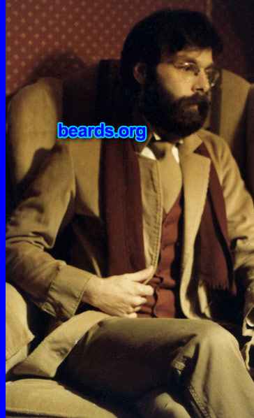 Michael
1980 -- Tan suit with vest: The suit was in style but the beard and hair were at odds with it. Thoughts of shaving were creeping in.

[b]Go to [url=http://www.beards.org/beard03.php]Michael's beard feature[/url][/b].
Keywords: full_beard