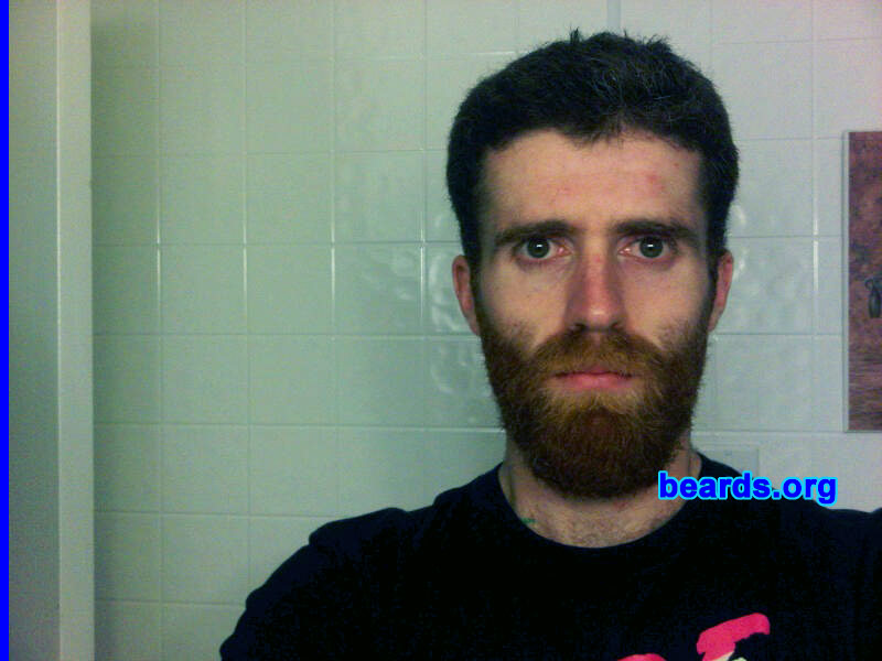 Paul
[b]Go to [url=http://www.beards.org/beard035.php]Paul's beard feature[/url][/b].
Keywords: full_beard