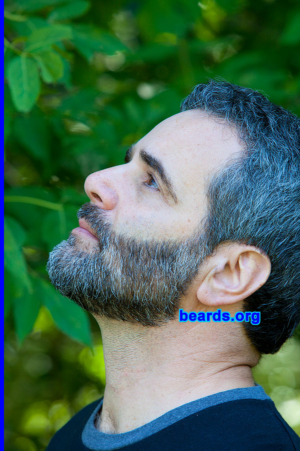Scott
[b]Go to [url=http://www.beards.org/beard038.php]Scott's beard feature[/url][/b].
Keywords: full_beard