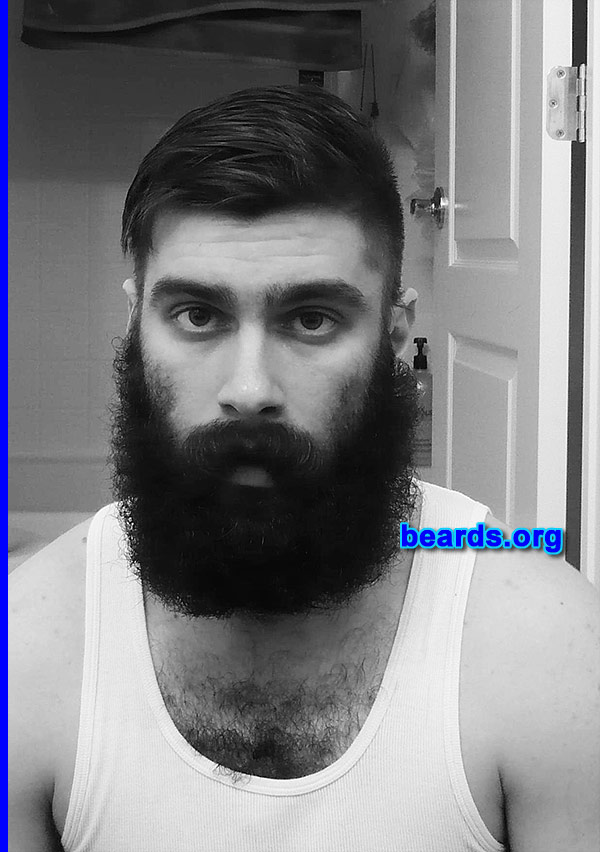 Newsha
[b]Go to [url=http://www.beards.org/beard049.php]Newsha's beard feature[/url][/b].
Keywords: full_beard