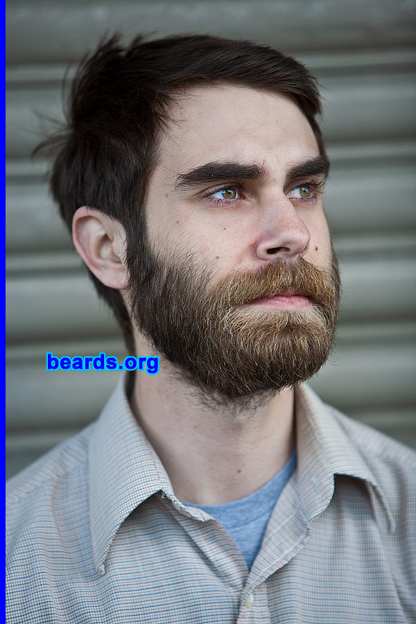 Brian
Keywords: documentary brian001.doc brian001.doc.set.4 full_beard