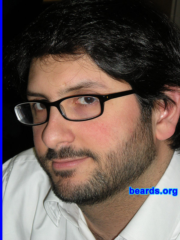 Nathaniel
Bearded since: 2004.  I am a dedicated, permanent beard grower.

Comments:
I grew my beard because of my religion and style!

Keywords: full_beard