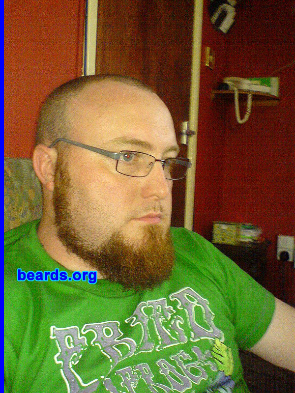 Paul
Bearded since: 2001. I am a dedicated, permanent beard grower.

Comments:
I grew my beard because I think they are great and I always wanted to have one.

How do I feel about my beard? I love it!  It's fantastic.  Separates the men from the boys.
Keywords: chin_curtain