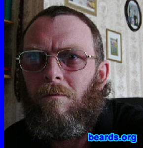 Robb
Bearded since: 1985.  I am a dedicated, permanent beard grower.

Comments:
I grew my beard because of having been in a boot camp, we were obliged to be clean shaven on parade.

How do I feel about my beard? Love it!
Keywords: full_beard