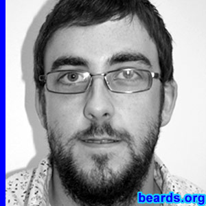 Steven N.
Bearded since: 2005.  I am a dedicated, permanent beard grower.

Comments:
I've been growing full beards on and off now for three years now and find the "unkempt" look to be most suitable for my face shape. I use a beard trimmer to tend to my beard once or twice a month, but tend to go all out and "let it ride".

How do I feel about my beard?  I love having a beardy face.  It disguises the shape of my chin, which I'm not to chuffed about. I feel naked without my beard. My ideal growth is around fourteen days, bridging the gap between "designer stubble" and full beard.
Keywords: full_beard