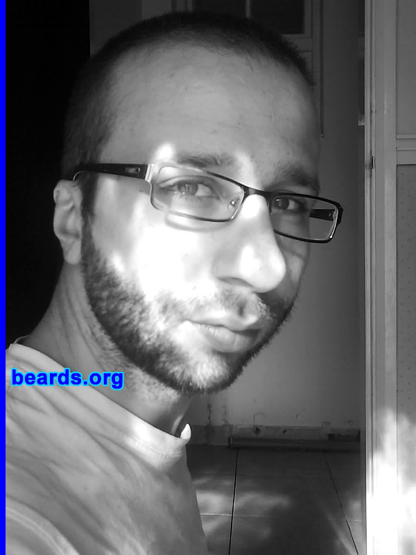 Simon
Bearded since: 2008.  I am an occasional or seasonal beard grower.

Comments:
I've always liked beards, but was always told I was too young for it before. Now I'm thirty, it finally suits me. I think on the right man, they're very becoming and really do suit some people more than others.

I like the way I look with mine -- like it's another piece of the jigsaw. 

How do I feel about my beard?  I like my beard and found this site while looking for grooming tips. I like the way it naturally grows and only trim it a little -- topiary rather than butchery.

I get more compliments than I do criticism, which is good as I expected it to be the other way around. I find people taking me a little more seriously now. I'm sure a good sociologist would be able to tell you why! 

And I don't have lamb chops usually... that photo was just experimentation!
Keywords: full_beard
