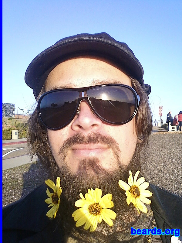 Jason
Bearded since: 2011. I am an occasional or seasonal beard grower.
Keywords: full_beard