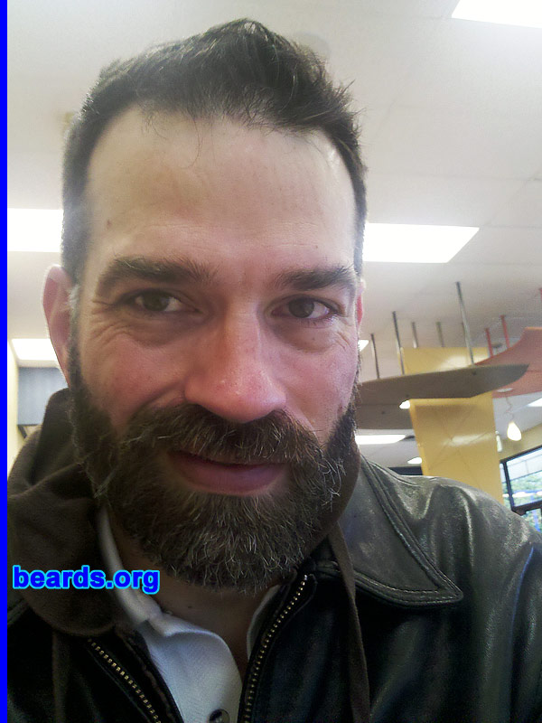 Richard
Bearded since: 1990. I am a dedicated, permanent beard grower.

Comments:
I grew my beard because I didn't like to shave.

How do I feel about my beard? I like my beard. It's a part of me.
Keywords: full_beard
