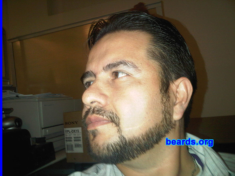 Tony B.
Bearded since: 2010.  I am an occasional or seasonal beard grower.

Comments:
I grew my beard because I am supporting Movember.

How do I feel about my beard? I like it.  It feels like a new person, a nice change.
Keywords: full_beard