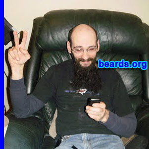 Jeff
Bearded since: 2000. I am a dedicated, permanent beard grower.
Keywords: full_beard