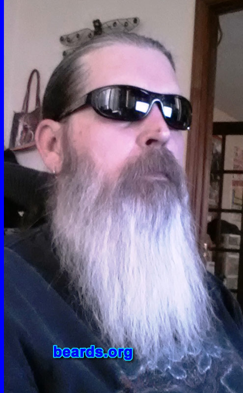 Bob
Bearded since: 2012. I am a dedicated, permanent beard grower.
Keywords: full_beard
