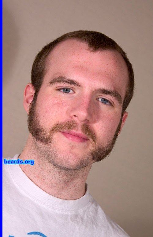Sean
[b]Return to [url=http://www.beards.org/sean.php]Beards in focus: Sean's photography project.[/url][/b].
Keywords: mutton_chops