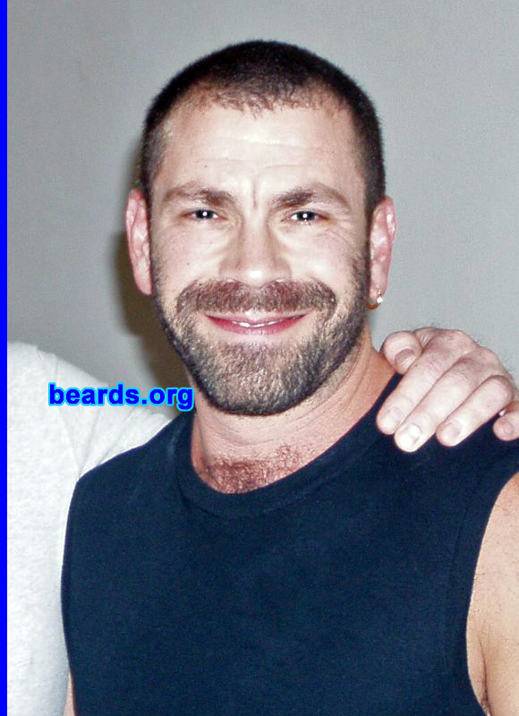 Andy
[b]Go to [url=http://www.beards.org/beard032.php]Andy's beard feature[/url][/b].
Keywords: full_beard stubble