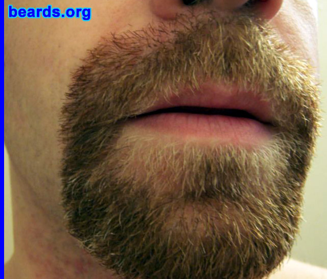 Steven
[b]Go to [url=http://www.beards.org/beard02.php]Steven: bearded adventurer[/url][/b].
Keywords: b2.1 goatee_mustache