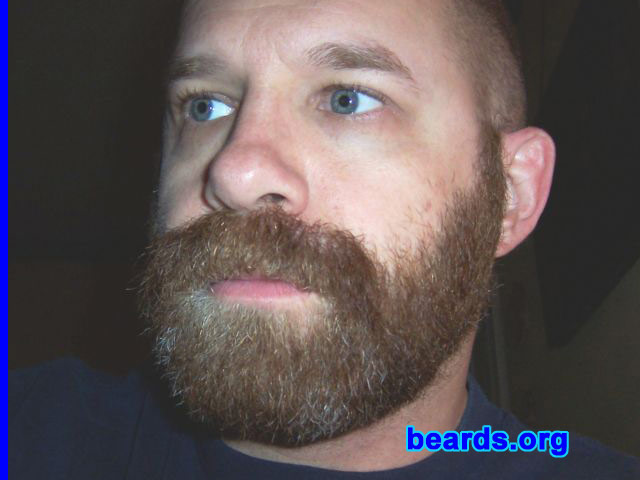 Steven
A last look at the full beard before it meets the razor.

[b]Go to [url=http://www.beards.org/beard02.php]Steven: bearded adventurer[/url][/b].
Keywords: b2.4 full_beard