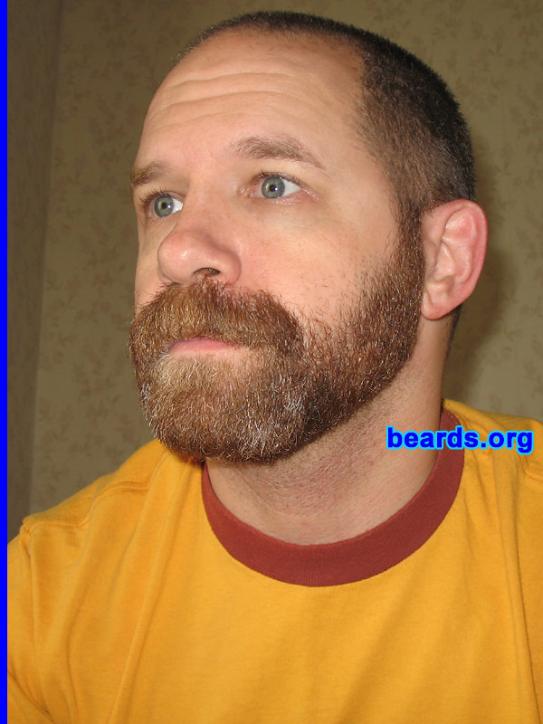 Steven
[b]Go to [url=http://www.beards.org/beard02.php]Steven: bearded adventurer[/url][/b].
Keywords: b2.6 full_beard