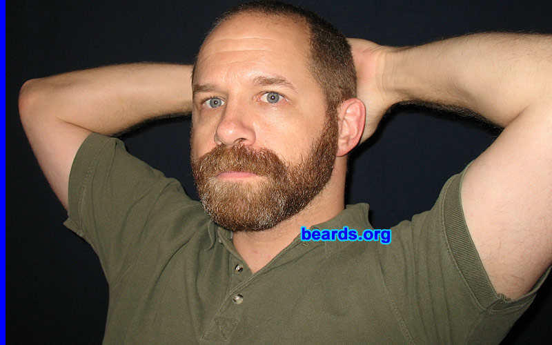 Steven
[b]Go to [url=http://www.beards.org/beard02.php]Steven: bearded adventurer[/url][/b].
Keywords: b2.7 full_beard