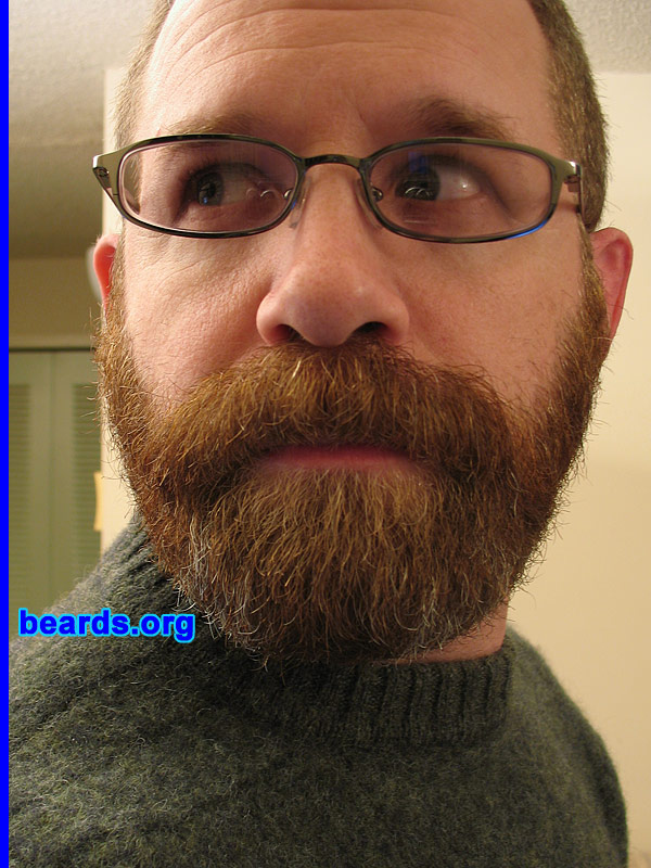 Steven
[b]Go to [url=http://www.beards.org/beard02.php]Steven: bearded adventurer[/url][/b].
Keywords: b2.14 full_beard