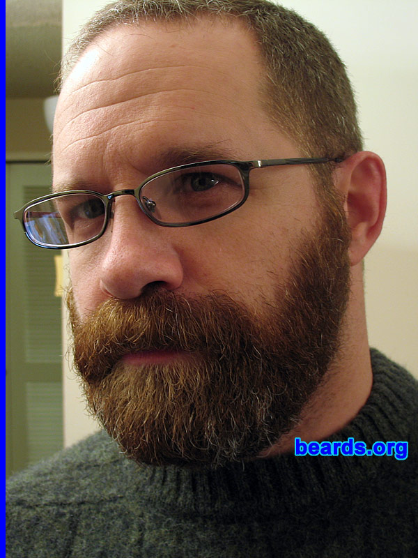 Steven
[b]Go to [url=http://www.beards.org/beard02.php]Steven: bearded adventurer[/url][/b].
Keywords: b2.14 full_beard