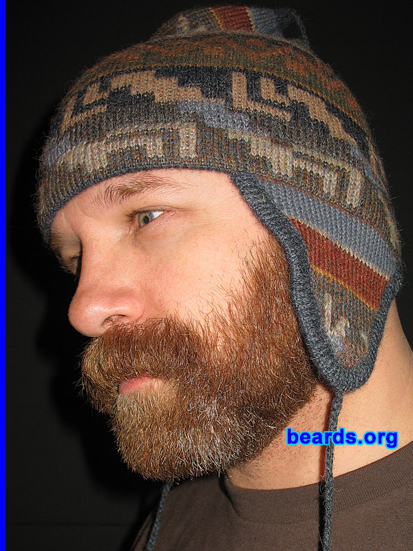Steven
[b]Go to [url=http://www.beards.org/beard02.php]Steven: bearded adventurer[/url][/b].
Keywords: b2.15 full_beard
