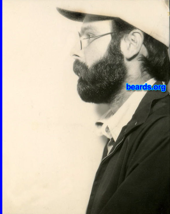 Michael
1976 -- Profile: By this time, my beard and I had shared many experiences. We had become ONE. 

[b]Go to [url=http://www.beards.org/beard03.php]Michael's beard feature[/url][/b].
Keywords: full_beard