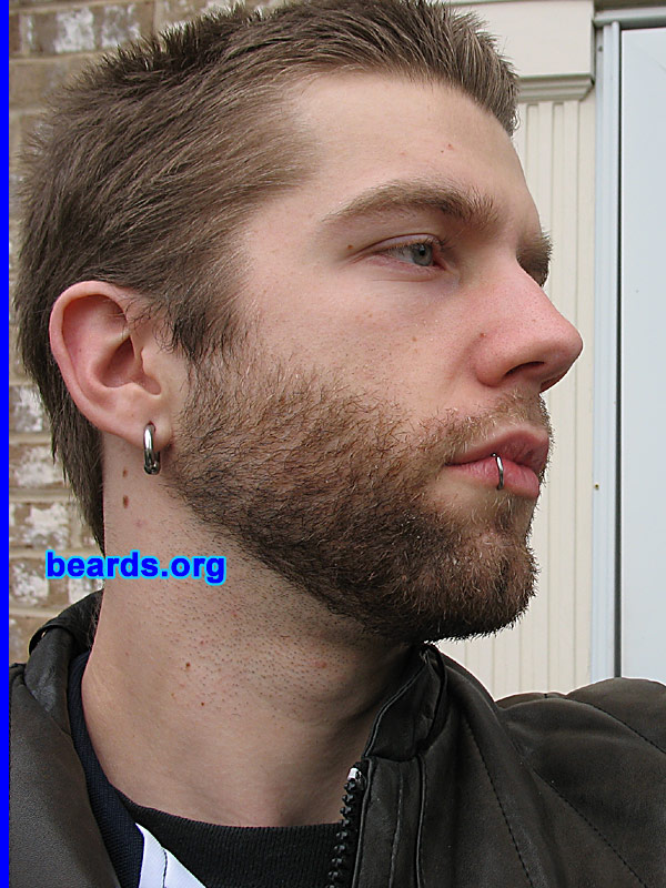 Andrew
[b]Go to [url=http://www.beards.org/beard07.php]Andrew's beard feature[/url][/b].
Keywords: full_beard