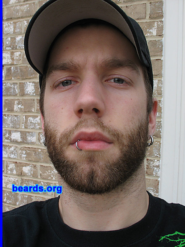 Andrew
[b]Go to [url=http://www.beards.org/beard07.php]Andrew's beard feature[/url][/b].
Keywords: full_beard