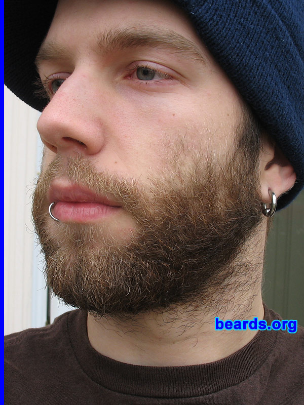 Andrew
[b]Go to [url=http://www.beards.org/beard07.php]Andrew's beard feature[/url][/b].
Keywords: full_beard