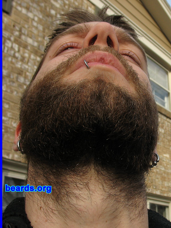 Andrew
[b]Go to [url=http://www.beards.org/beard07.php]Andrew's beard feature[/url][/b].
Keywords: full_beard