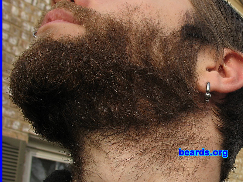 Andrew
[b]Go to [url=http://www.beards.org/beard07.php]Andrew's beard feature[/url][/b].
Keywords: full_beard