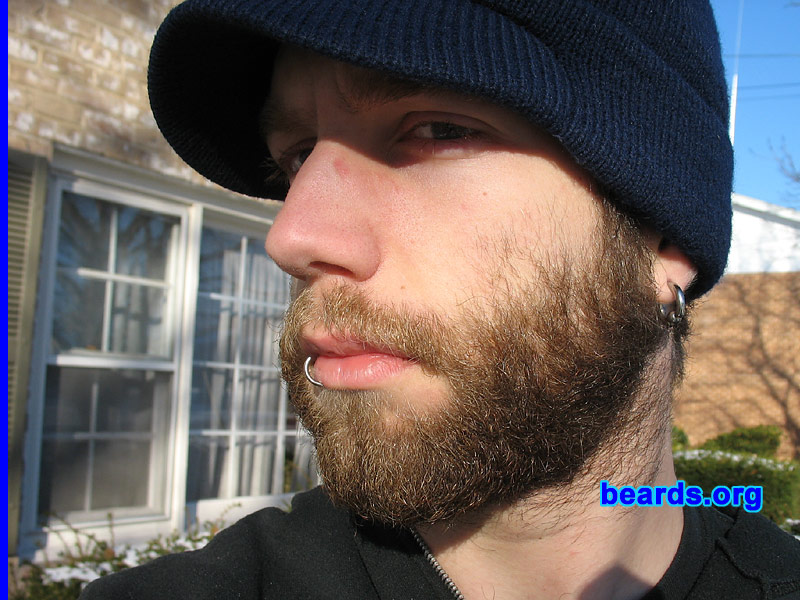 Andrew
[b]Go to [url=http://www.beards.org/beard07.php]Andrew's beard feature[/url][/b].
Keywords: full_beard