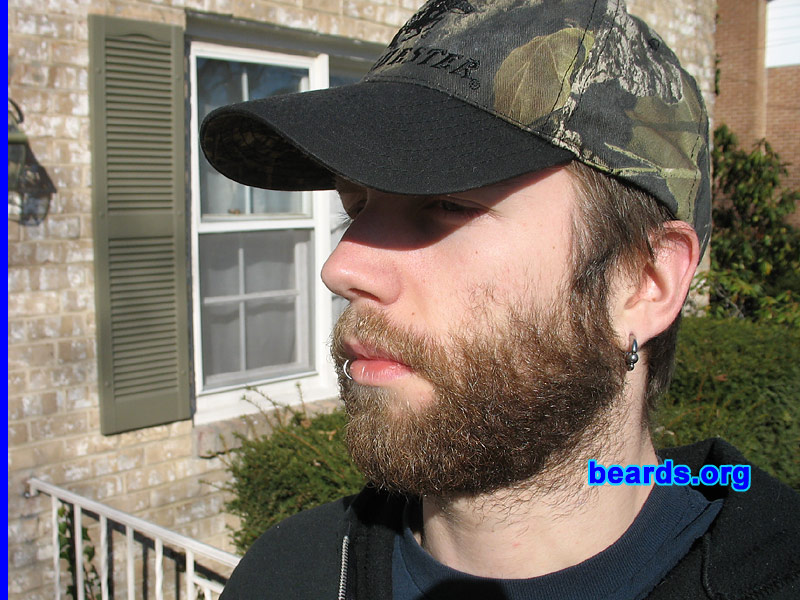 Andrew
[b]Go to [url=http://www.beards.org/beard07.php]Andrew's beard feature[/url][/b].
Keywords: full_beard