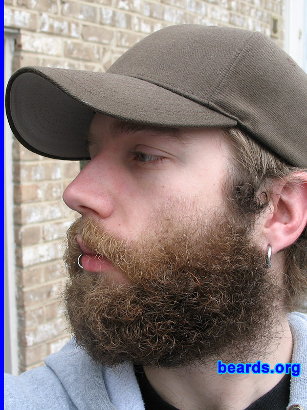 Andrew
[b]Go to [url=http://www.beards.org/beard07.php]Andrew's beard feature[/url][/b].
Keywords: full_beard