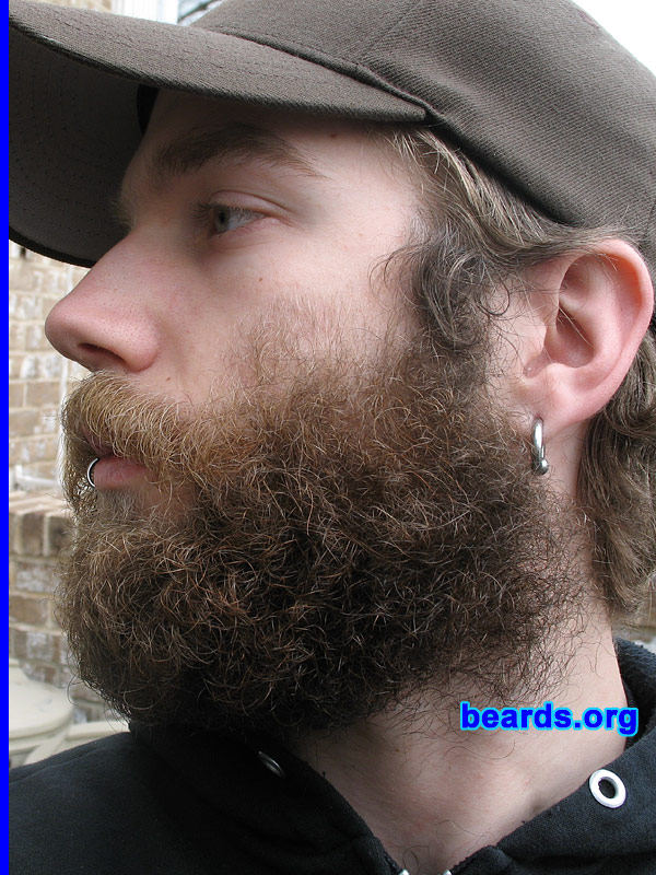 Andrew
[b]Go to [url=http://www.beards.org/beard07.php]Andrew's beard feature[/url][/b].
Keywords: full_beard