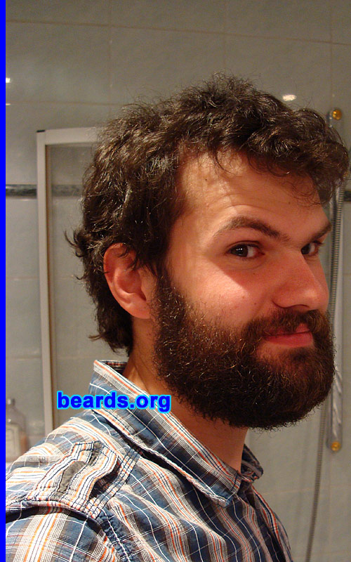 Andries
Bearded since: 2009.  I am an experimental beard grower.

Comments:
Why did I grow my beard?  Curiosity.  I grew my beard because I wanted to know how I would look with one.

How do I feel about my beard? I love having a beard!
Keywords: full_beard