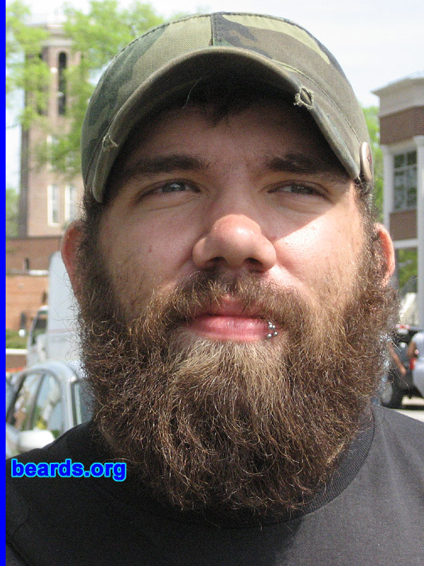 Keith
[b]Go to [url=http://www.beards.org/beard010.php]Keith's beard feature[/url][/b].
Keywords: full_beard