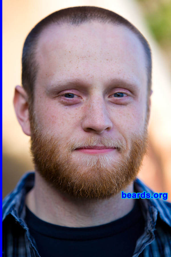 Brian
[b]Go to [url=http://www.beards.org/beard022.php]Brian's beard feature[/url][/b].
Keywords: full_beard
