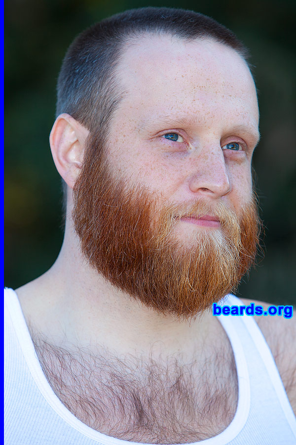 Brian
[b]Go to [url=http://www.beards.org/beard022.php]Brian's beard feature[/url][/b].
Keywords: b022.5 full_beard