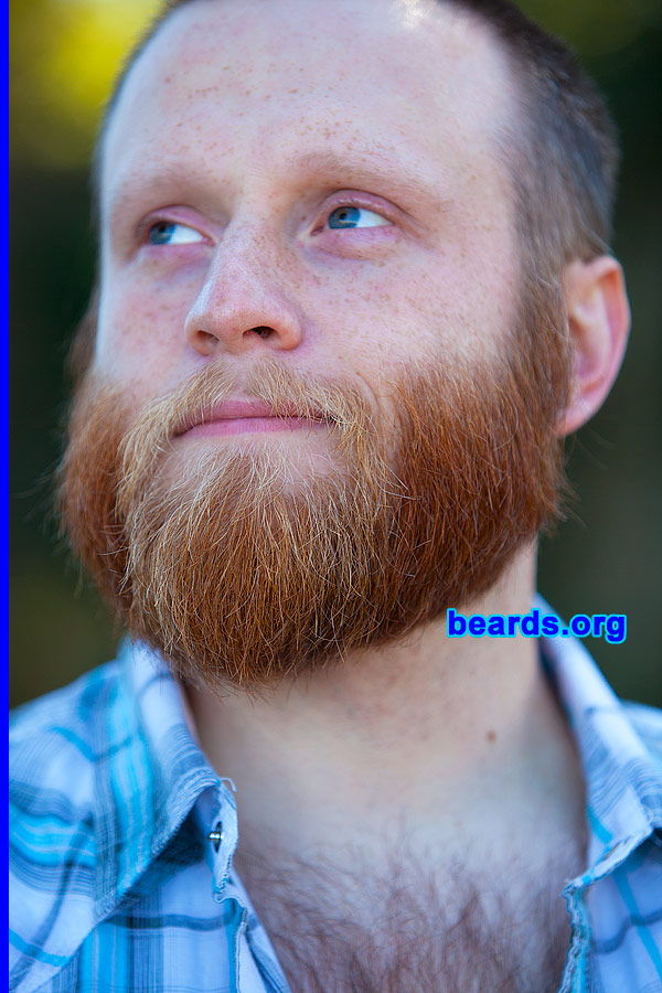 Brian
[b]Go to [url=http://www.beards.org/beard022.php]Brian's beard feature[/url][/b].
Keywords: b022.5 full_beard