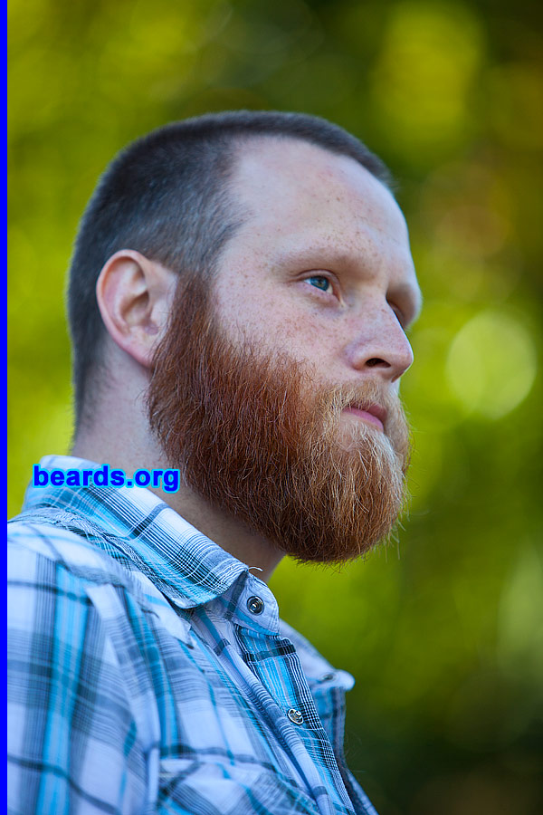 Brian
[b]Go to [url=http://www.beards.org/beard022.php]Brian's beard feature[/url][/b].
Keywords: b022.5 full_beard