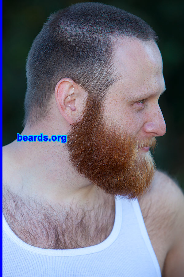 Brian
[b]Go to [url=http://www.beards.org/beard022.php]Brian's beard feature[/url][/b].
Keywords: b022.6 full_beard