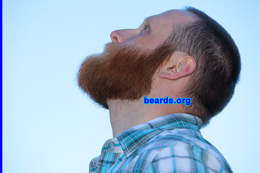 Brian
[b]Go to [url=http://www.beards.org/beard022.php]Brian's beard feature[/url][/b].
Keywords: b022.6 full_beard