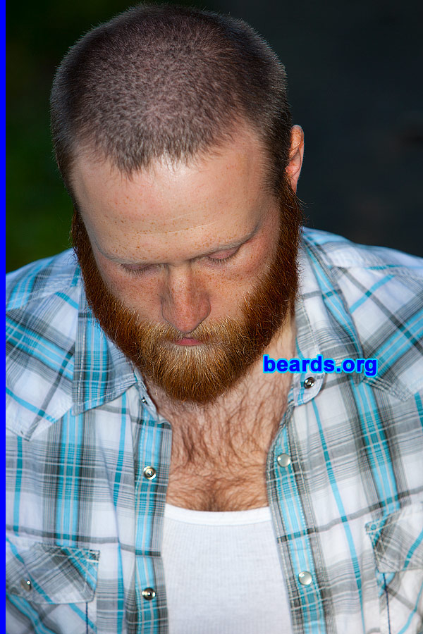 Brian
[b]Go to [url=http://www.beards.org/beard022.php]Brian's beard feature[/url][/b].
Keywords: b022.6 full_beard