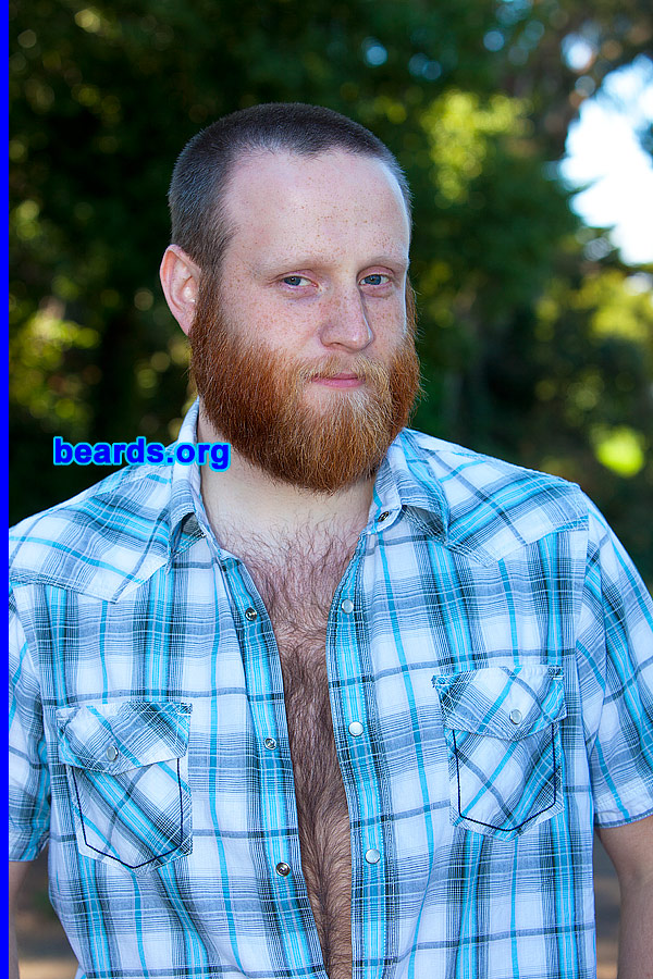 Brian
[b]Go to [url=http://www.beards.org/beard022.php]Brian's beard feature[/url][/b].
Keywords: b022.6 full_beard
