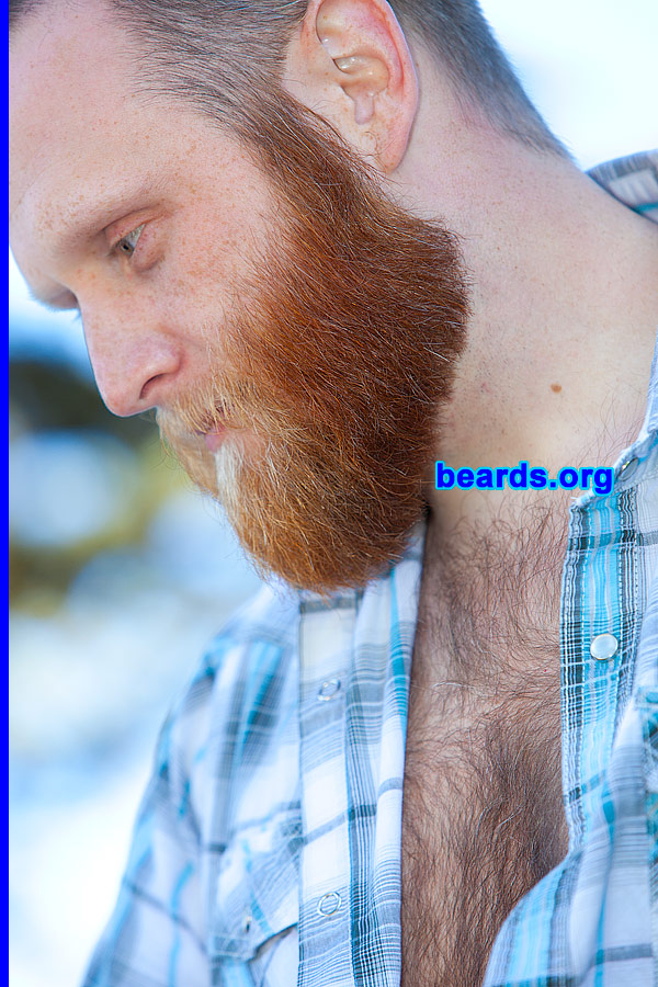 Brian
[b]Go to [url=http://www.beards.org/beard022.php]Brian's beard feature[/url][/b].
Keywords: b022.6 full_beard