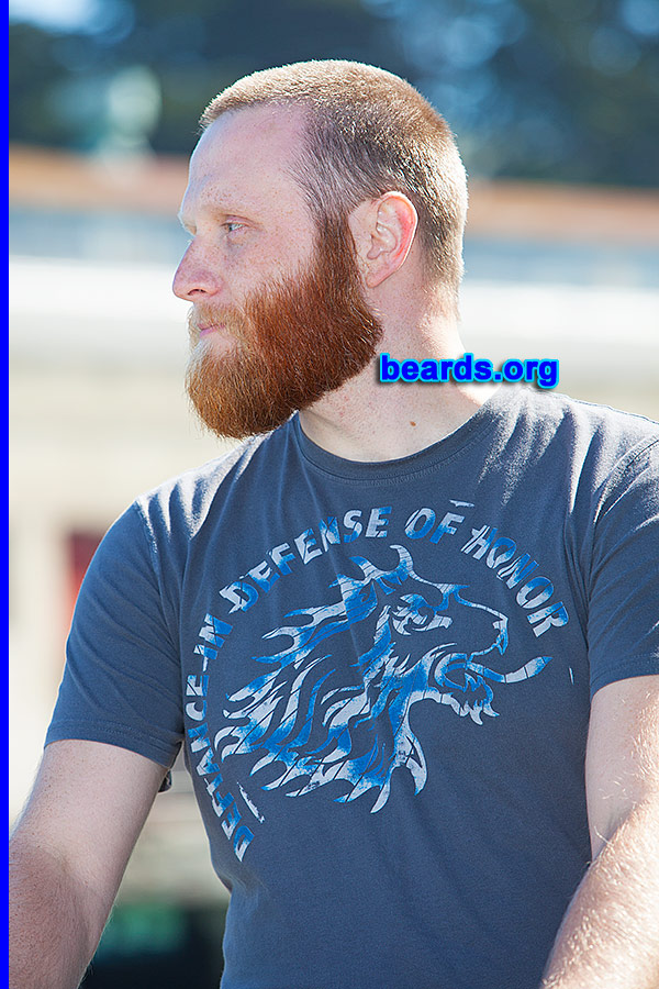 Brian
[b]Go to [url=http://www.beards.org/beard022.php]Brian's beard feature[/url][/b].
Keywords: b022.7 full_beard