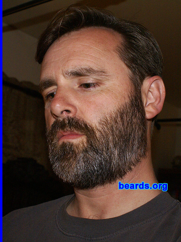 Randall
[b]Go to [url=http://www.beards.org/beard028.php]Randall's beard feature[/url][/b].
Keywords: full_beard