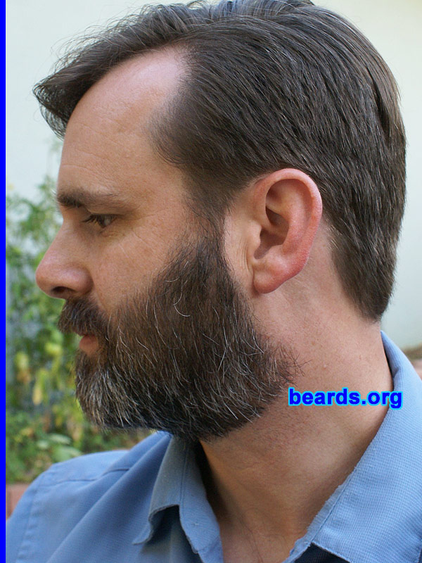 Randall
[b]Go to [url=http://www.beards.org/beard028.php]Randall's beard feature[/url][/b].
Keywords: full_beard