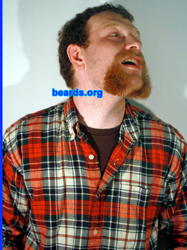 Steve
[b]Go to [url=http://www.beards.org/beard029.php]Steve's beard feature[/url][/b].

Photo by Matt Heisler.
Keywords: horseshoe